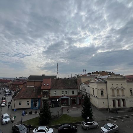 Apartment Suite Mukachevo المظهر الخارجي الصورة