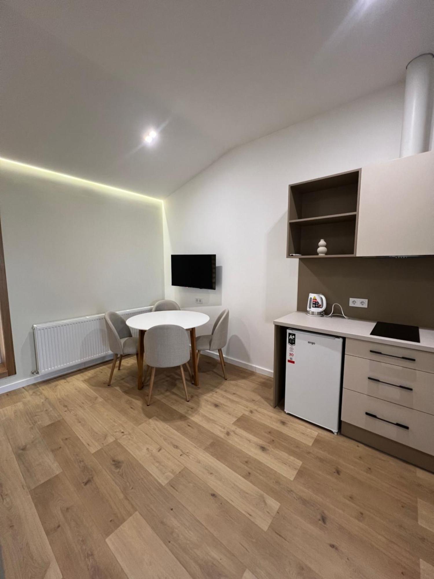 Apartment Suite Mukachevo المظهر الخارجي الصورة
