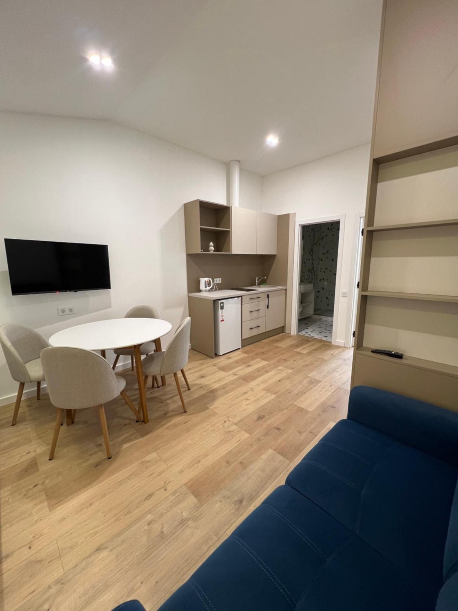 Apartment Suite Mukachevo المظهر الخارجي الصورة